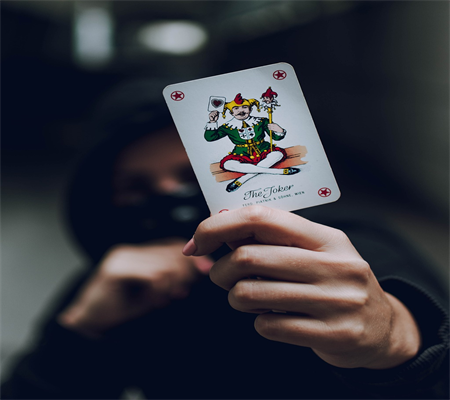 Phân Tích Bộ Bài Poker: Đặc Điểm Của Một Bộ Bài Tốt
